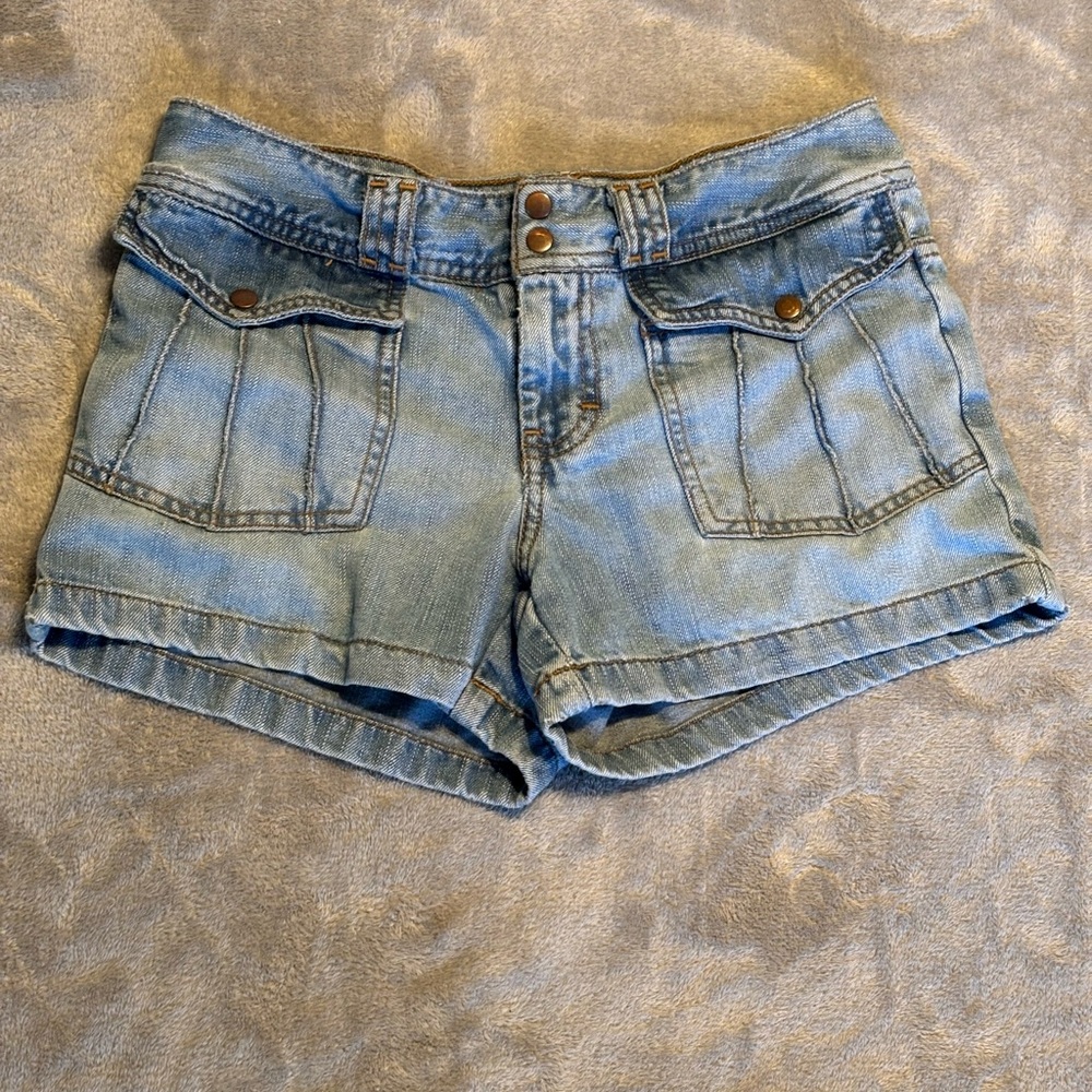 American Eagle Outfitters Light Blue Jean Shorts